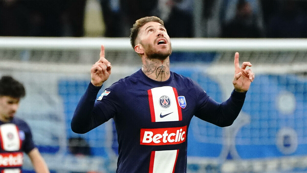 galatasarayda-sergio-ramos-gelismesi-PSftmt3h.jpg