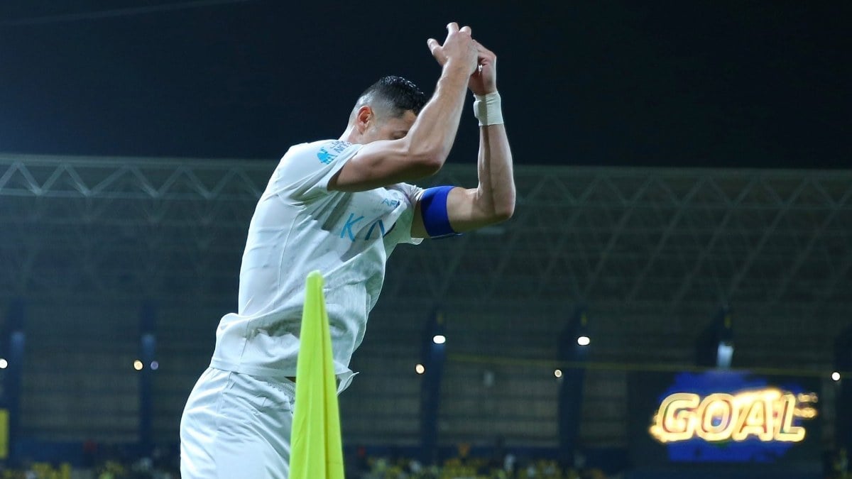 cristiano-ronaldo-12-kez-dalya-dedi-thbqmdKS.jpg