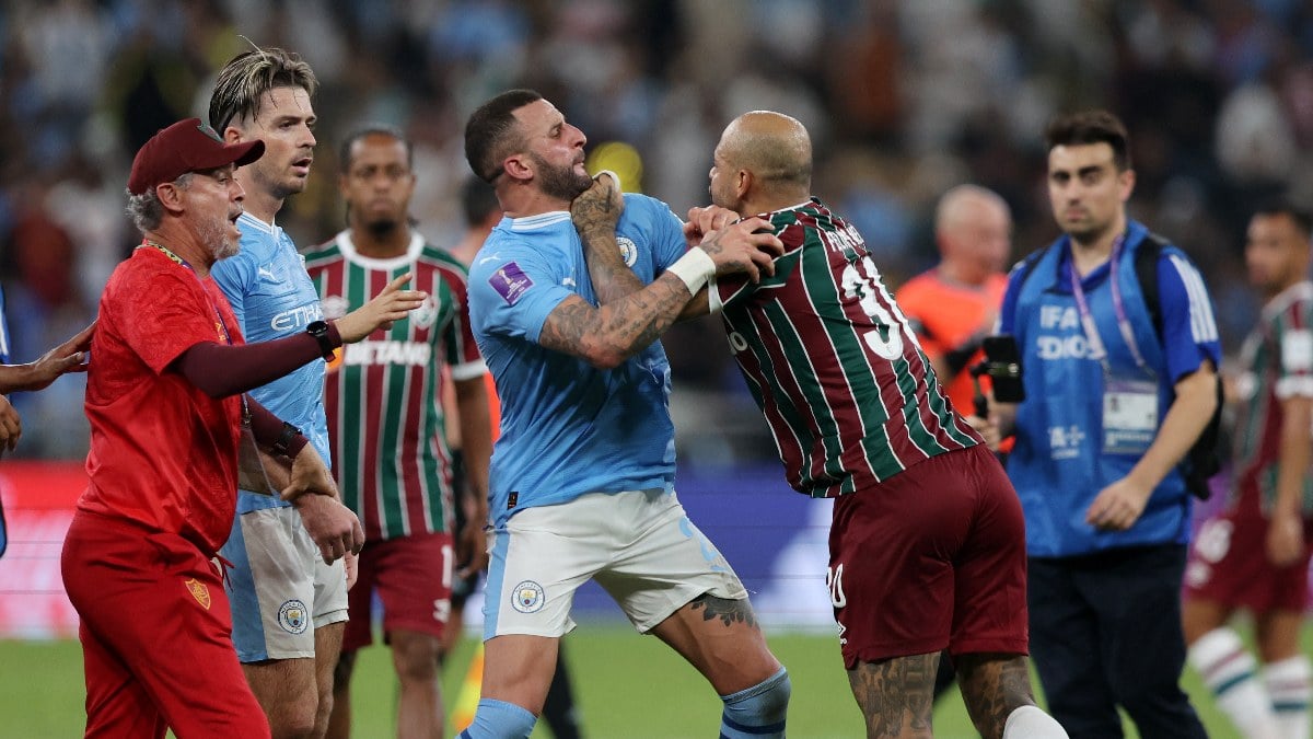 felipe-melo-yine-olay-cikardi-kulupler-dunya-kupasi-finalinde-kyle-walker-ile-kavga-etti-7Qk4iwgr.jpg